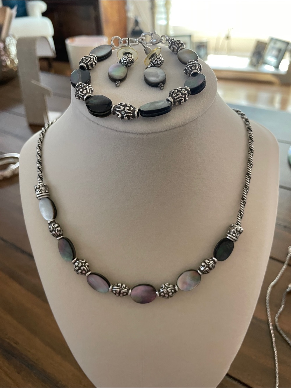 Retired Brighton 3-Piece Jewelry Set - Black Mother of Pearl / Abalone Shell